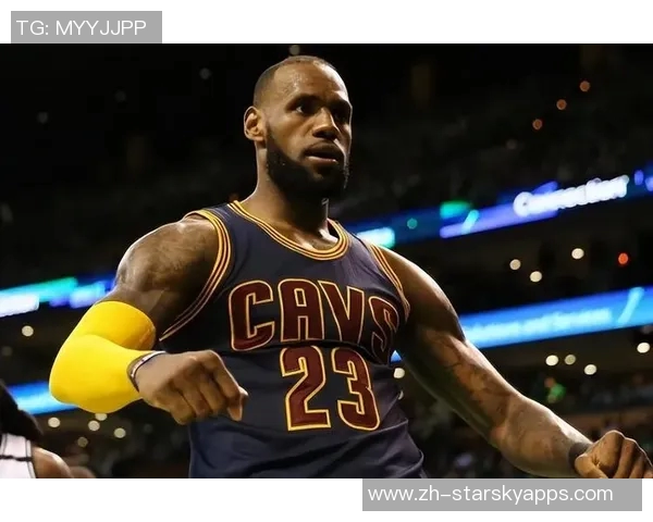 米切尔赞鲍尔赛场思维与詹姆斯相似强调球队所需的关键特质