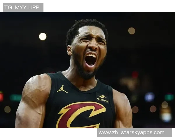 米切尔第三节伤退仅得15分2板2助球迷心痛不已遗憾难忍 米切尔第三节伤退仅得15分2板2助球迷心痛不已遗憾难忍