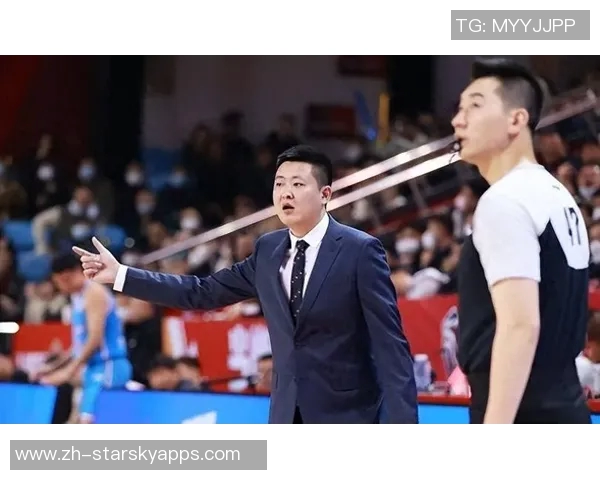 广州男篮引进委内瑞拉国家队体能教练里卡多洛佩兹助力球队新赛季