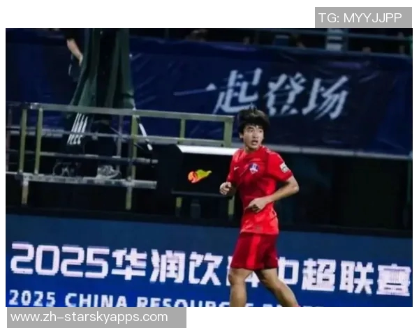 王博豪首发出战荷乙领头羊海牙展现留洋小将风采 王博豪首发出战荷乙领头羊海牙展现留洋小将风采