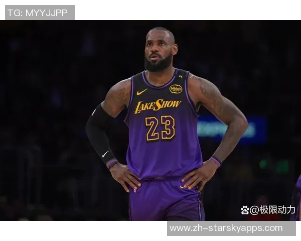 詹姆斯谈上半场表现：战术未能发挥作用出手偏短影响比赛节奏